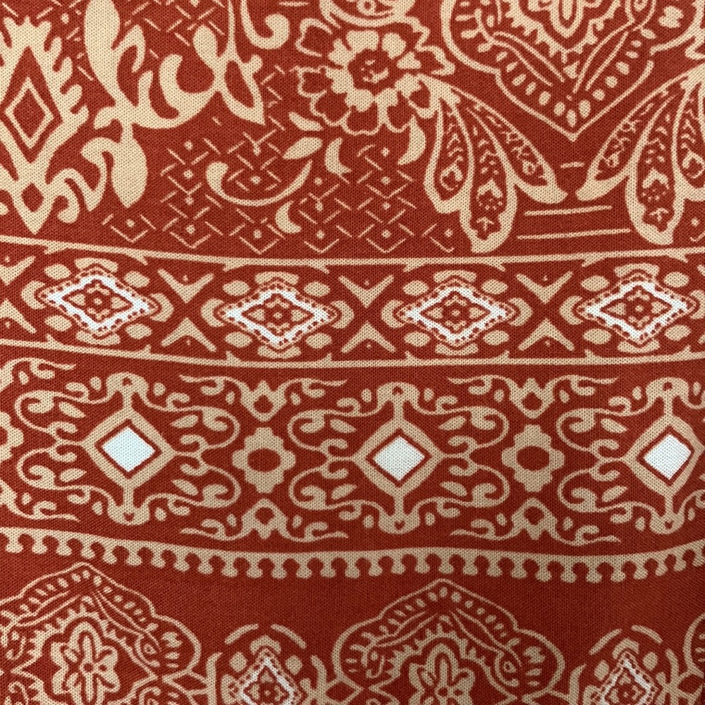 Patterned Dress - Picture 2 of 4